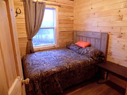Cottage #7 bedroom 2